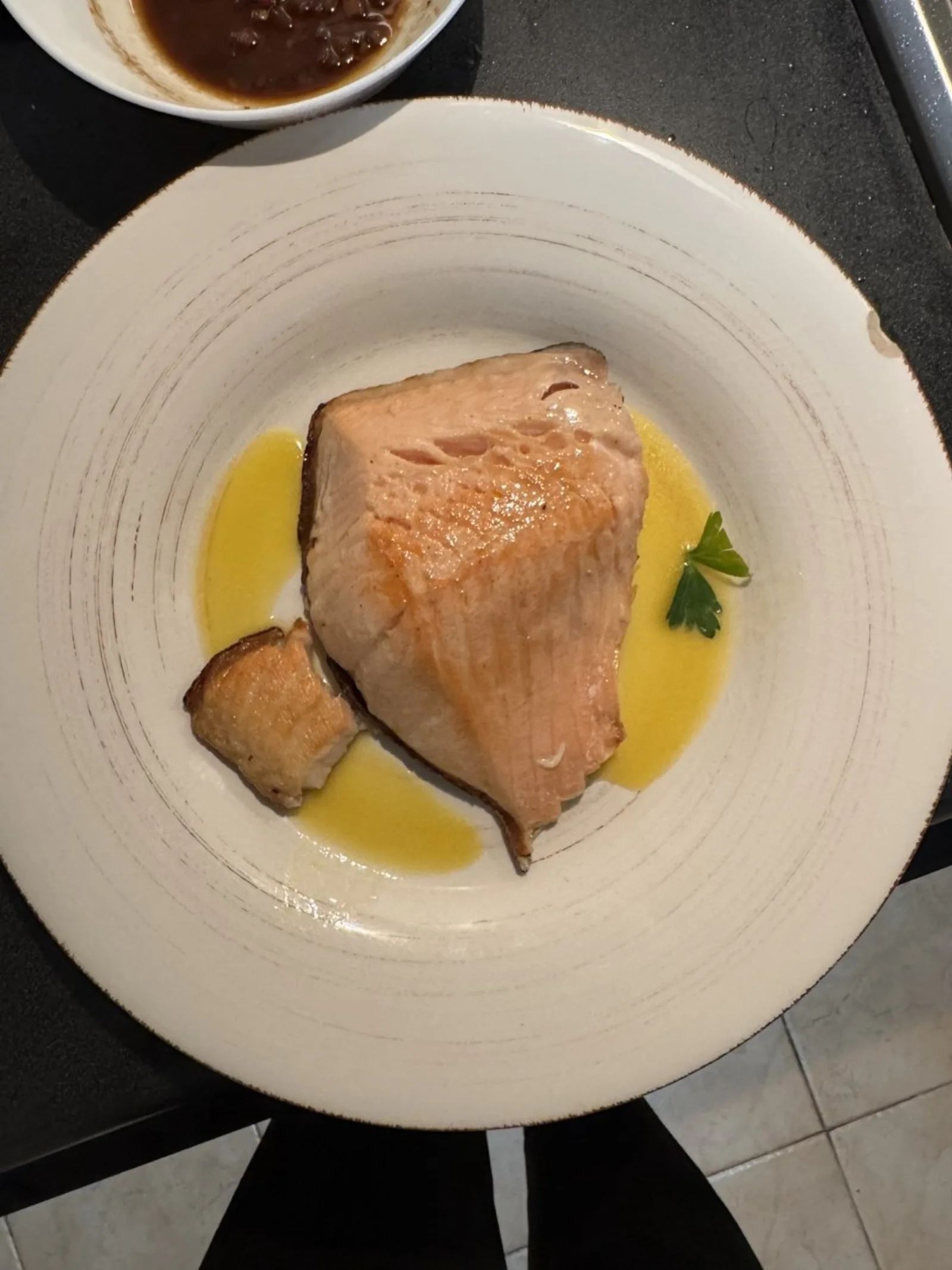 Saumon au Beurre Blanc — a high-protein low-carb french recipe with about 1g of fiber